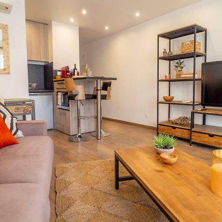 Tres Jolie Studio Au Pied Du Suquet Кан Екстериор снимка