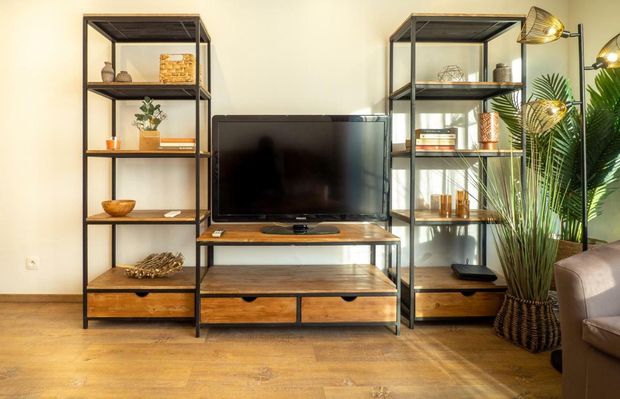 Tres Jolie Studio Au Pied Du Suquet Кан Екстериор снимка